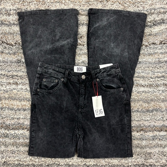 Urban Outfitters BDG Low Rise Flare Leg Jeans Sz 28Wx32L NWT | BDG Flare Jeans - - Picture 1 of 11